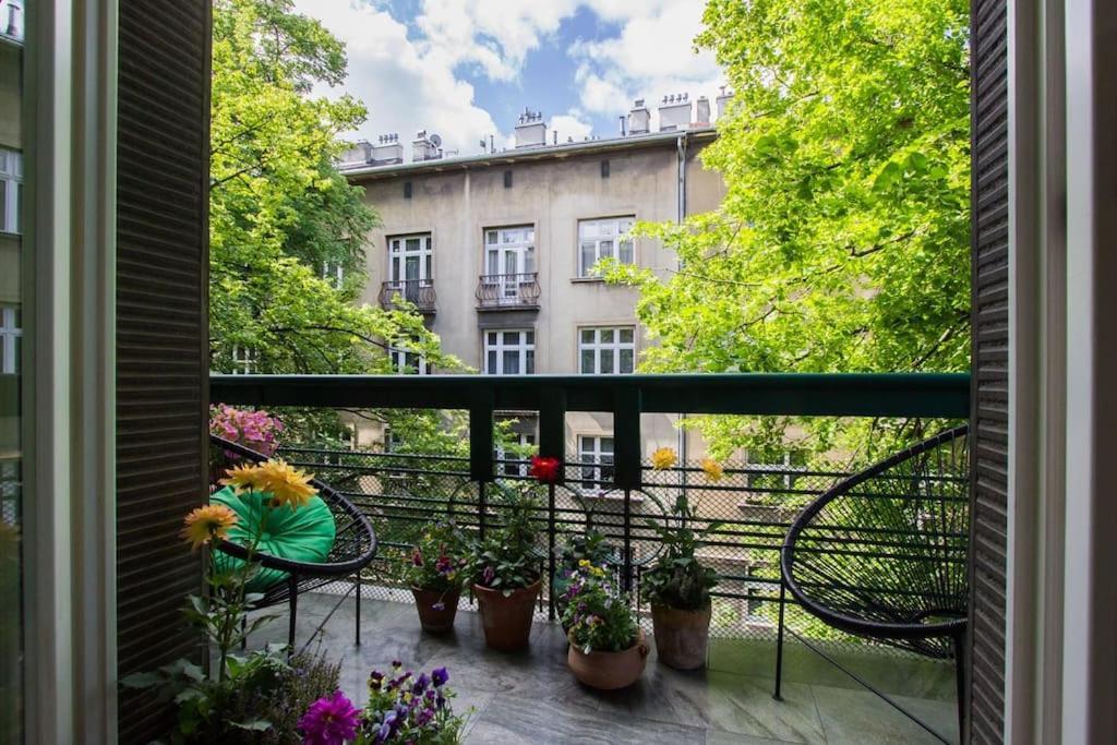 Spacious 3Br Apartment With Ac In Living Room, 2 Balconies Cracovia Esterno foto
