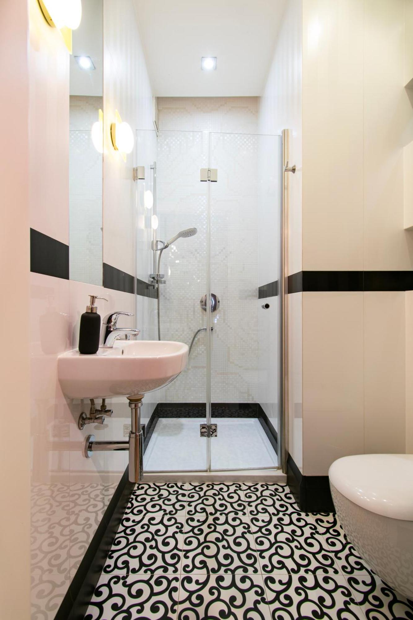 Spacious 3Br Apartment With Ac In Living Room, 2 Balconies Cracovia Esterno foto